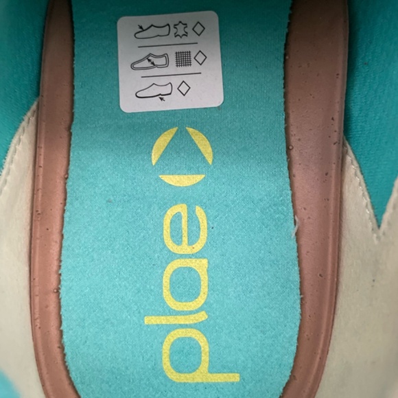 Plae Sun Amped Aqua Leather Sneakers Size Womens 7 - Picture 6 of 9